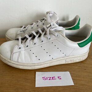 Adidas Stan Smith shoes